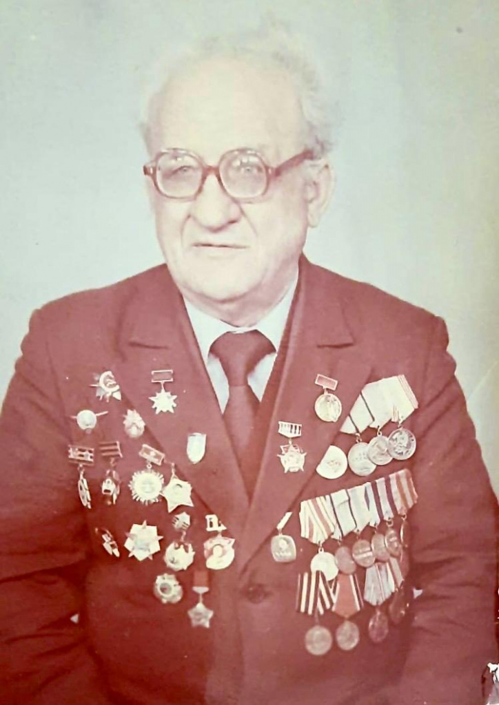 Мельников 2.jpeg Мельников 2.jpeg
